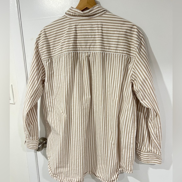 Over size - Picture 2 of 3